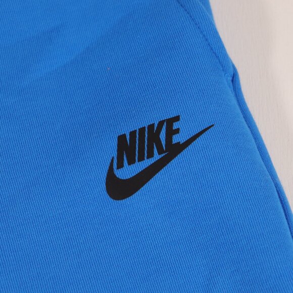 NWT Nike Tech Fleece Short - Boys Blue Size Medium - Picture 6 of 14